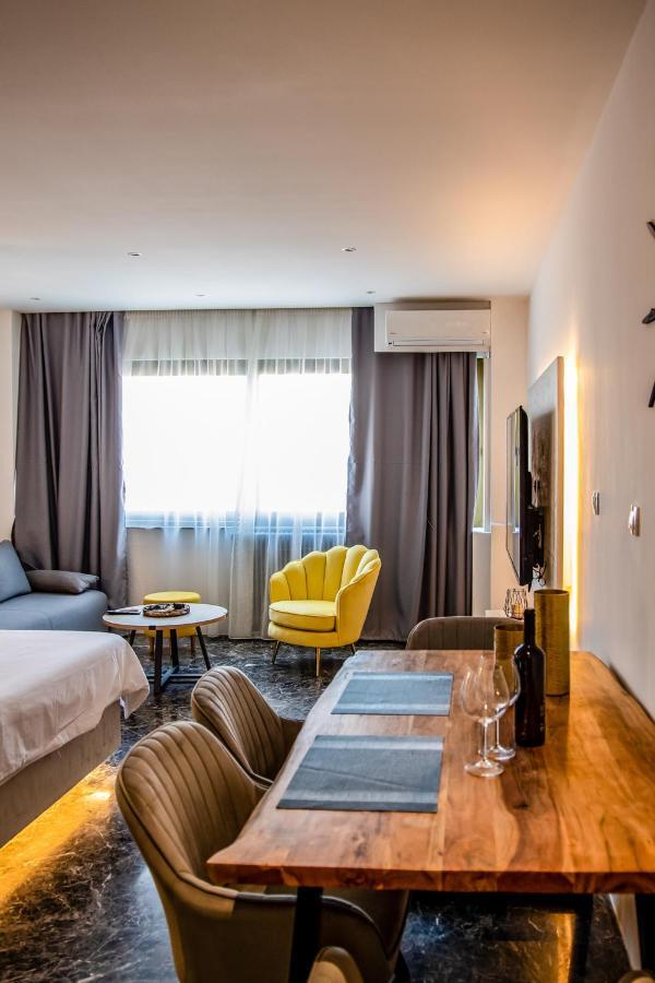 Agia Sofia Luxury Suite & Spa Tesalonika Bagian luar foto