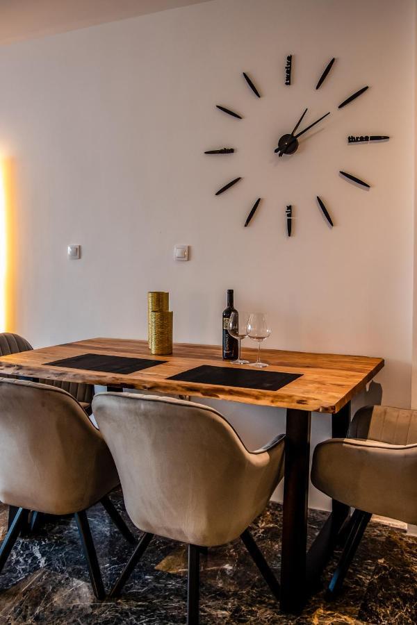 Agia Sofia Luxury Suite & Spa Tesalonika Bagian luar foto